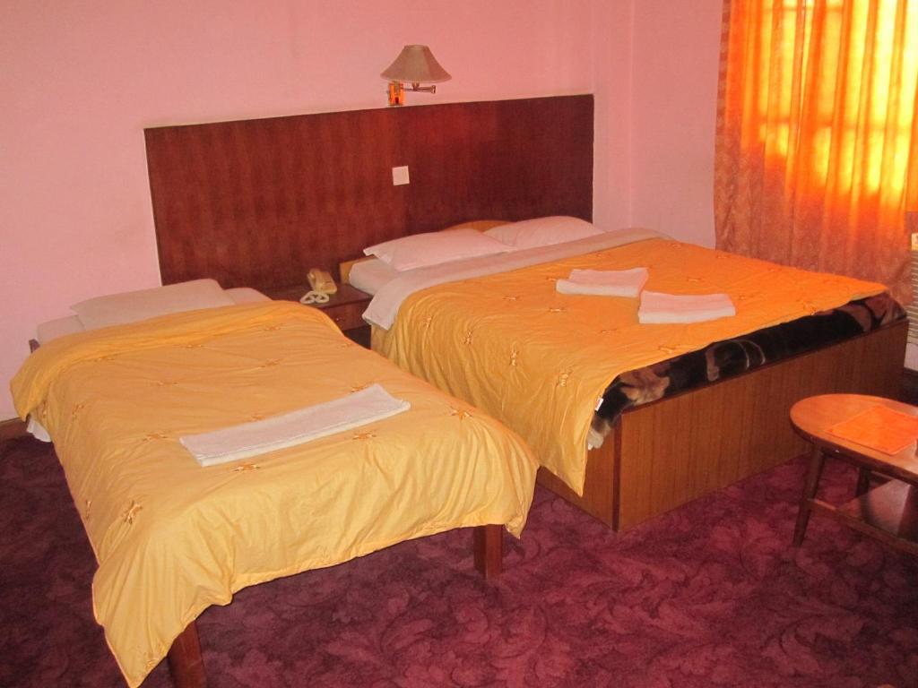 Tasi Dhargey Inn Kathmandu Bagian luar foto