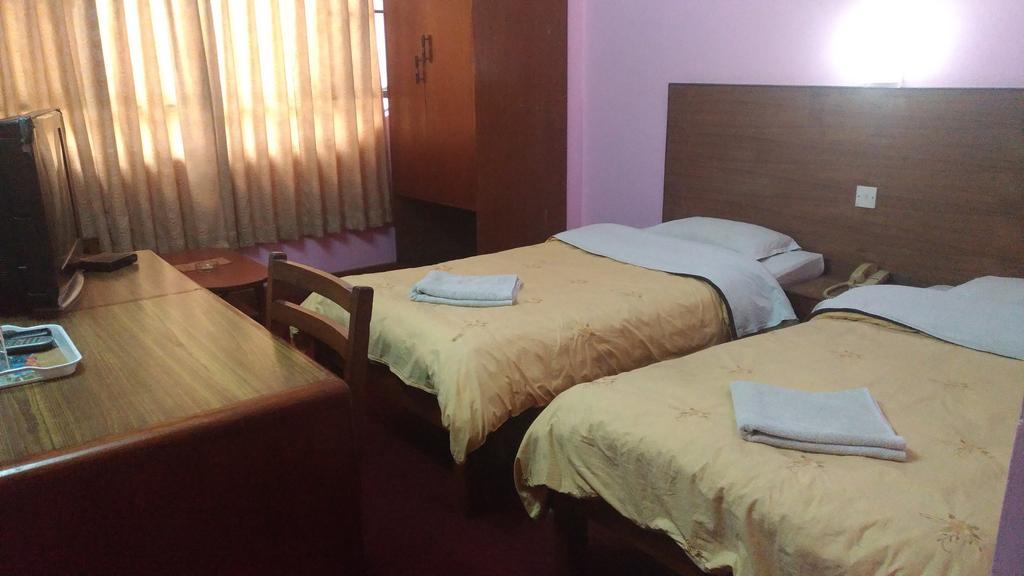 Tasi Dhargey Inn Kathmandu Bagian luar foto