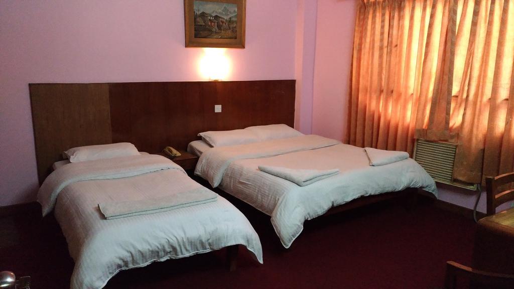 Tasi Dhargey Inn Kathmandu Bagian luar foto